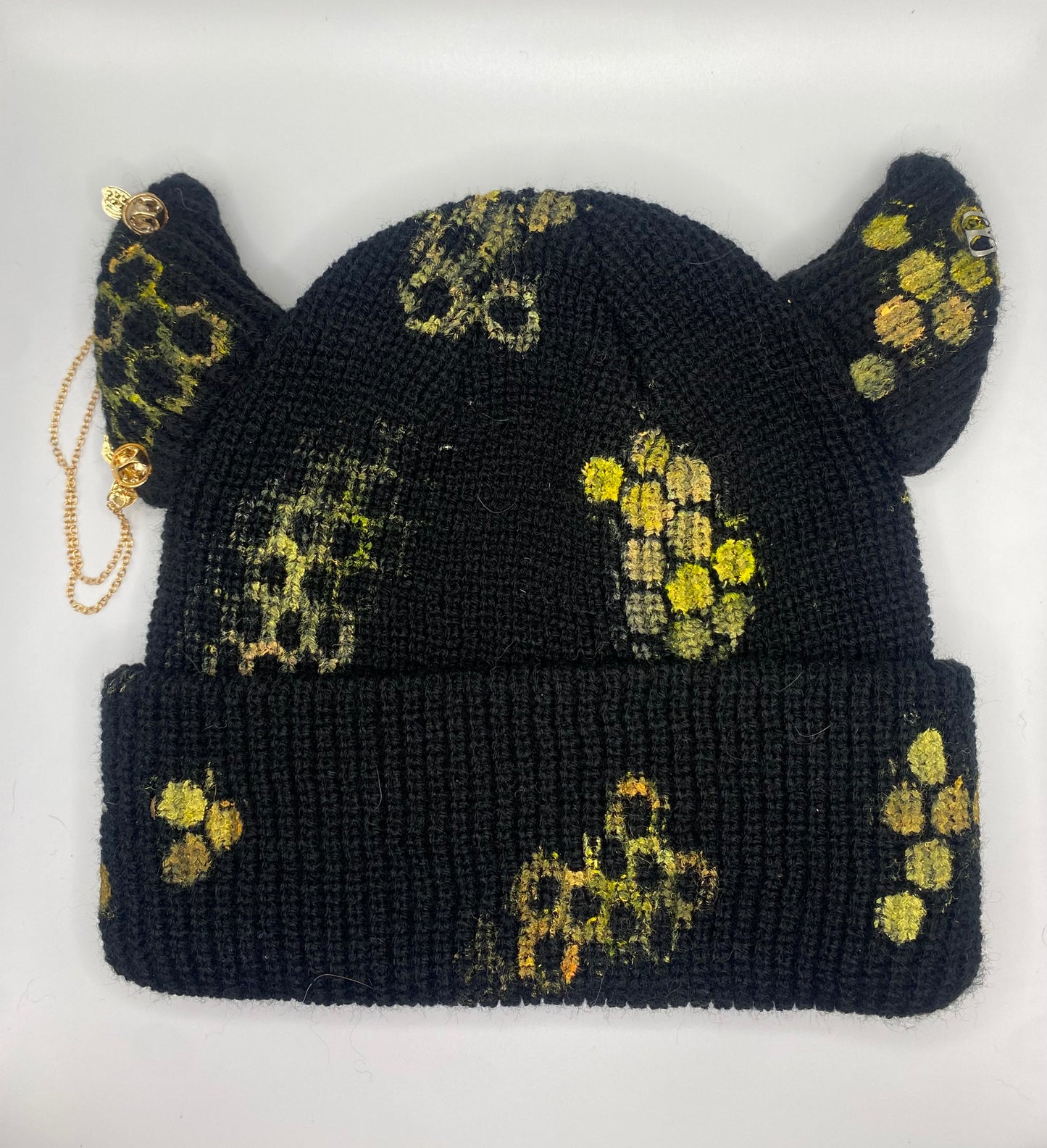 Black bee horned beanie