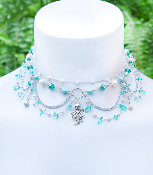 Queen of the Waves Necklace