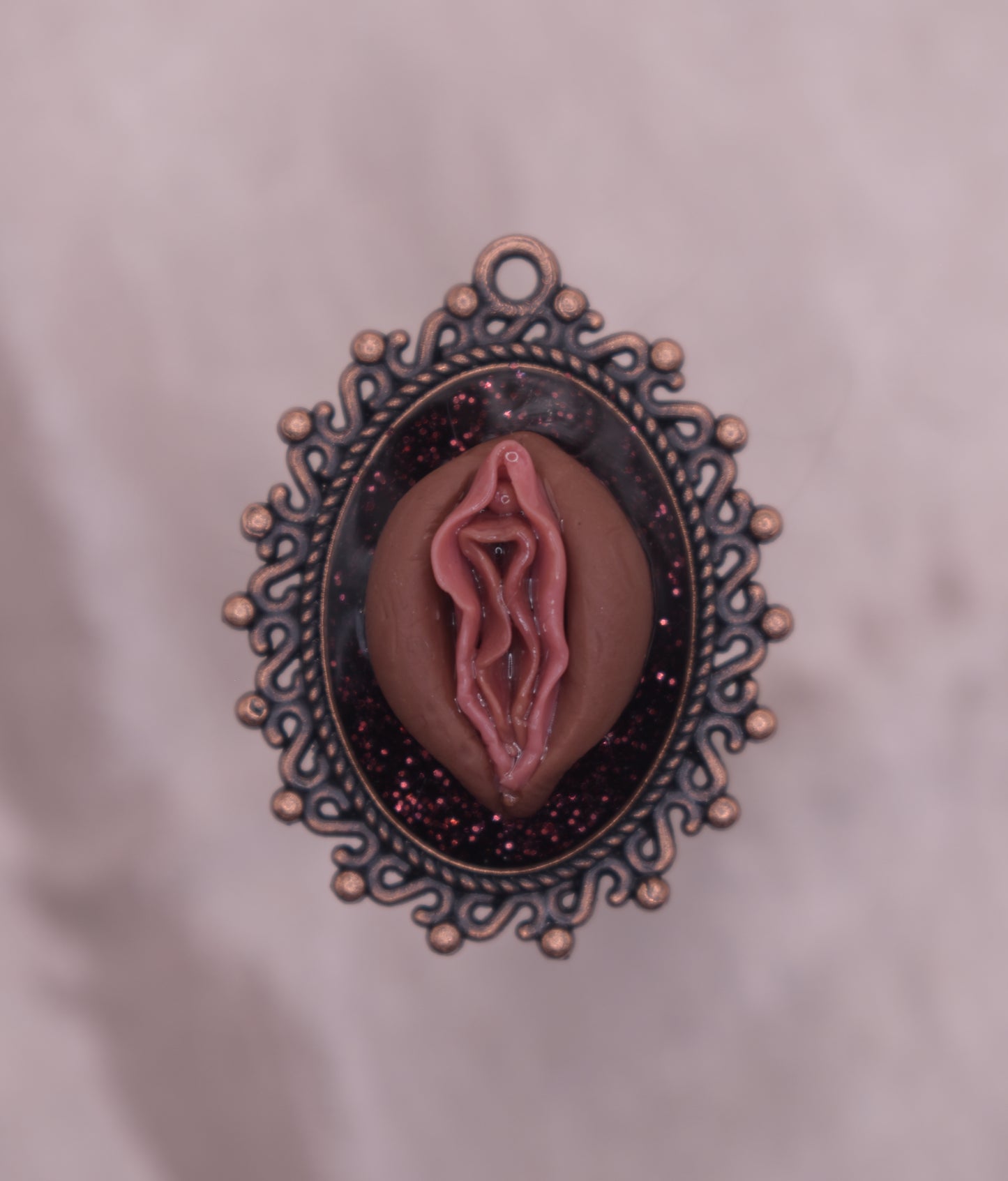 Bronze glitter vagina pendant