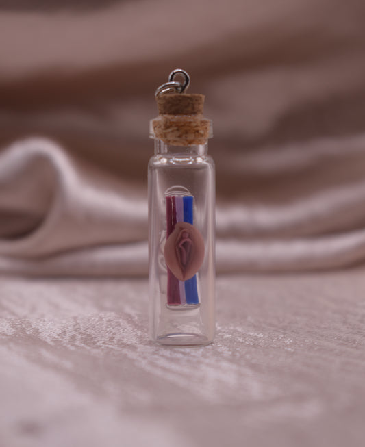 Bisexual vagina pendant