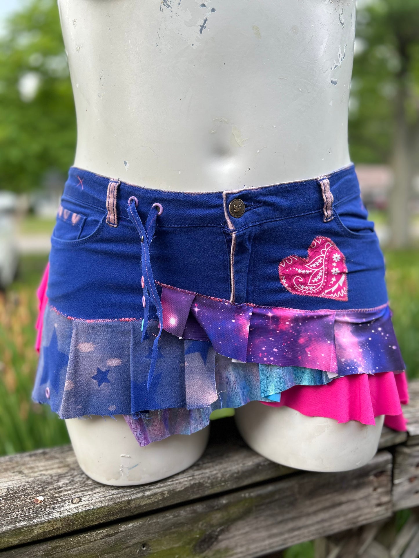 Pink/blue mini skirt