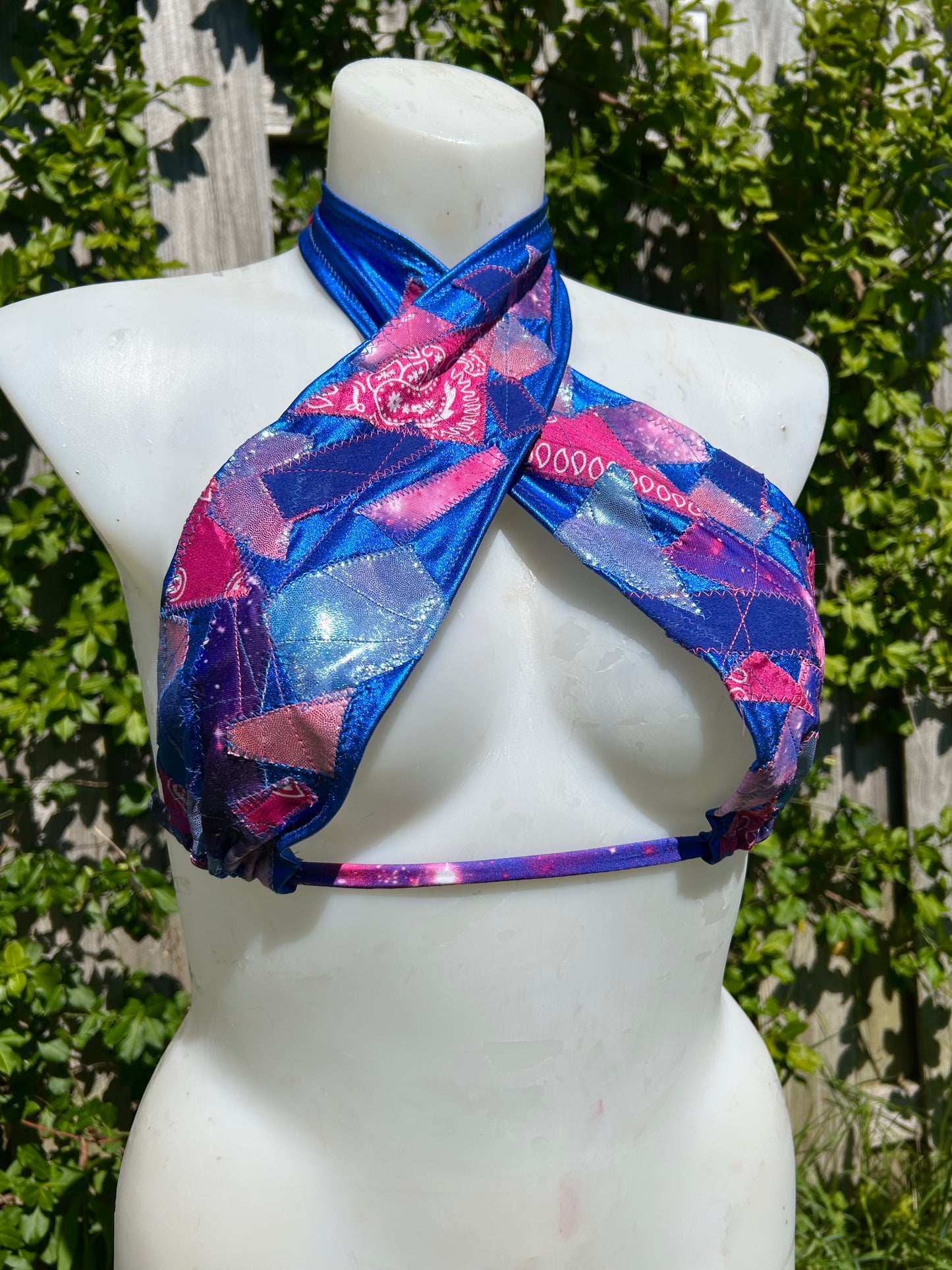 Quilted style bikini top