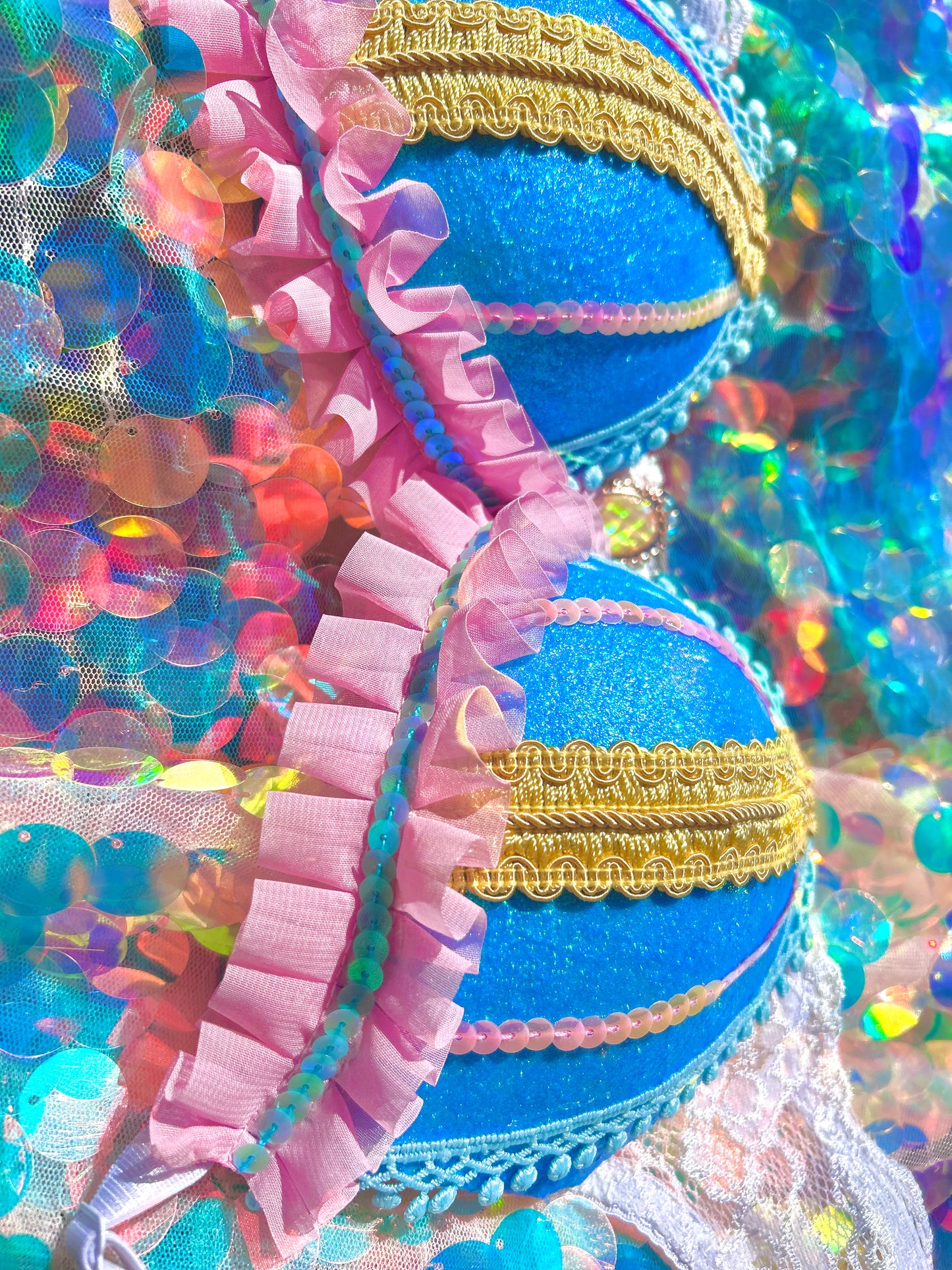 Ruffle rave bra