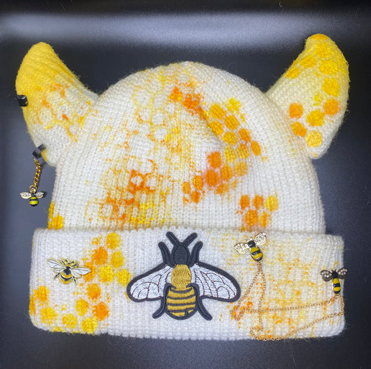 Bee horned beanie