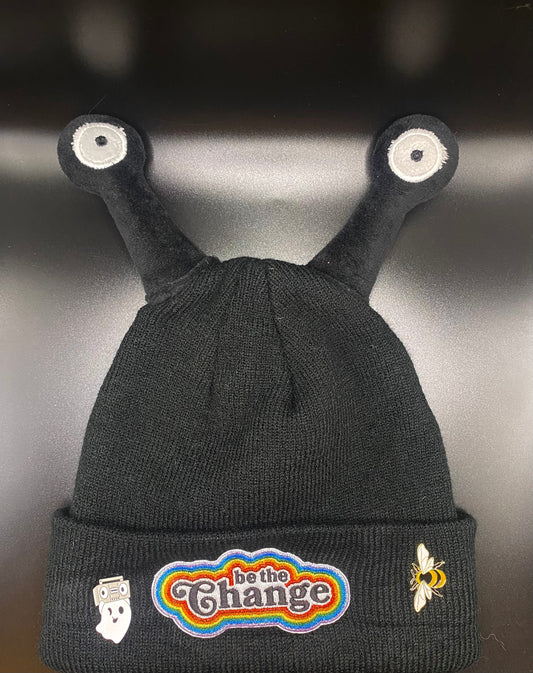 Snail eye beanie