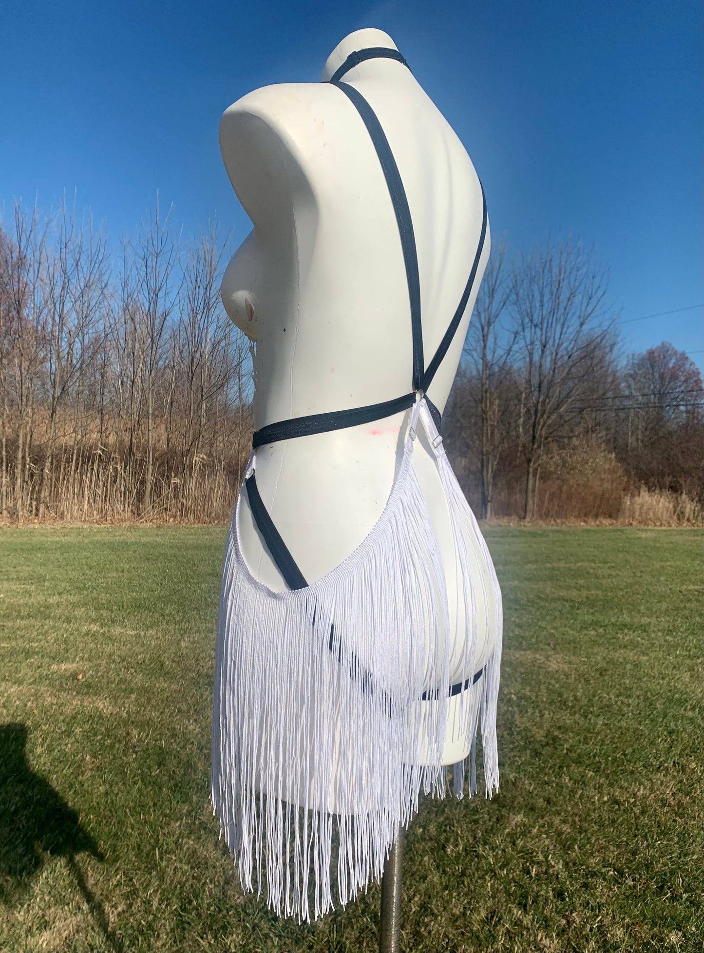 Fringe body harness